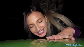 Ea stie sa iti ofere multa placere zilnic