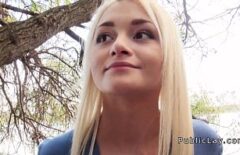 Asistenta Blonda Din Rusia Se Fute In Natura
