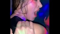 Sex intr-un club de noapte spontan ca pe insula iubirii